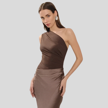Vestido de Mujer Aura de Satén - Un Solo Hombro, Máxima Elegancia